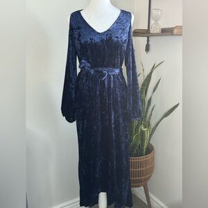 NWT NY Collection Petite Velvet High-Low Cold-Shoulder Dress, Navy Blue Size s
